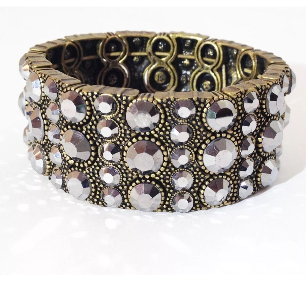 Lia Sophia TWILIGHT Antiqued Gold Tone Bracelet w Iridescent Charcoal Crystals